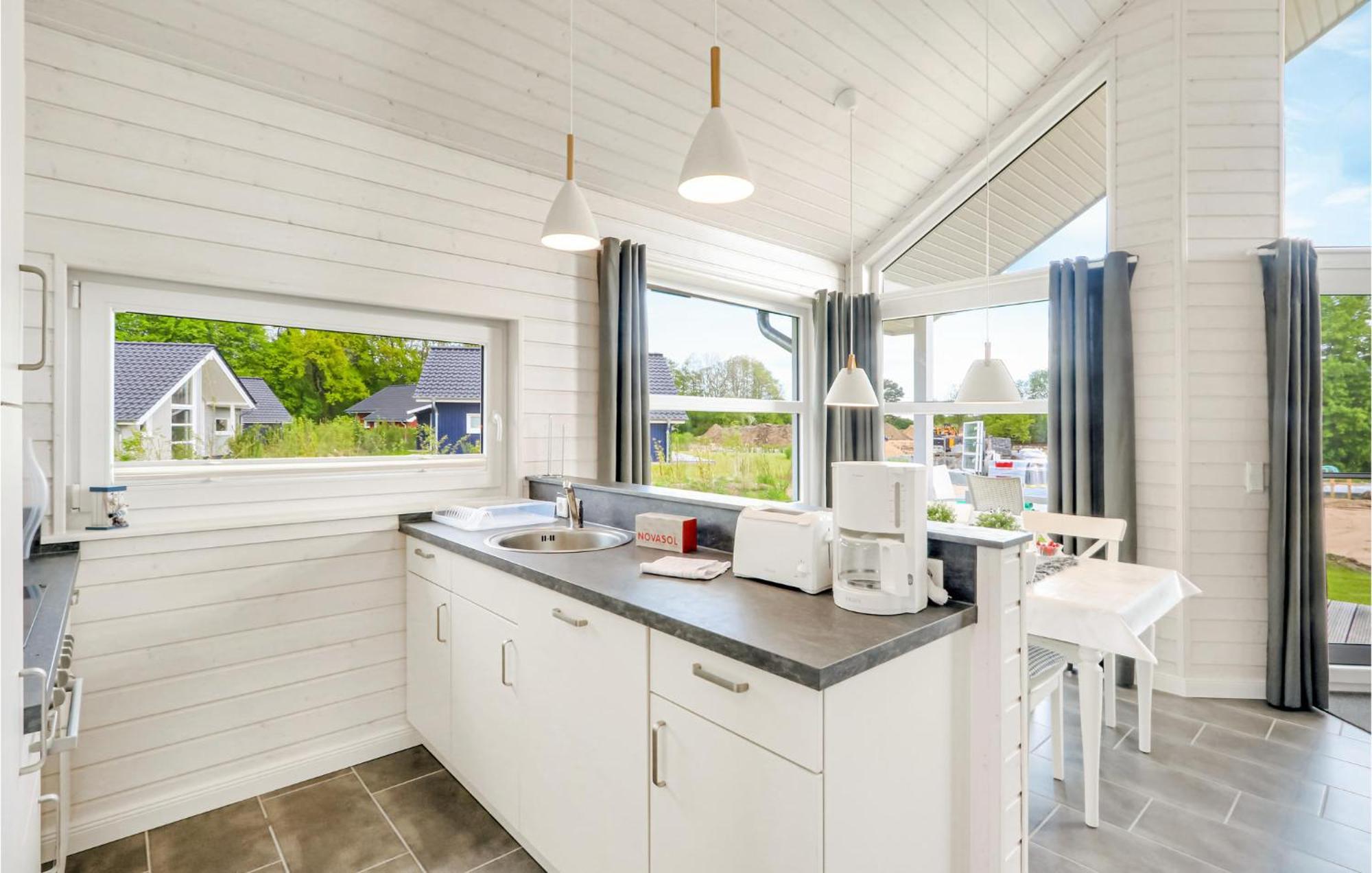 Cozy Home In Krems Ii-Warderbrueck With Wifi Gols 외부 사진